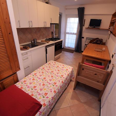 Hikers' Nest With Sea View Apartman San Rocco  Kültér fotó