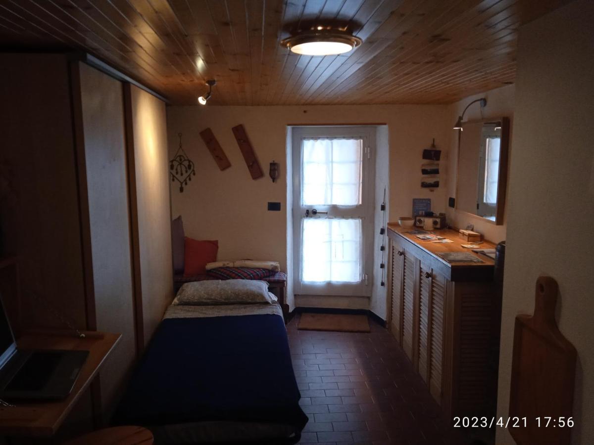 Hikers' Nest With Sea View Apartman San Rocco  Kültér fotó