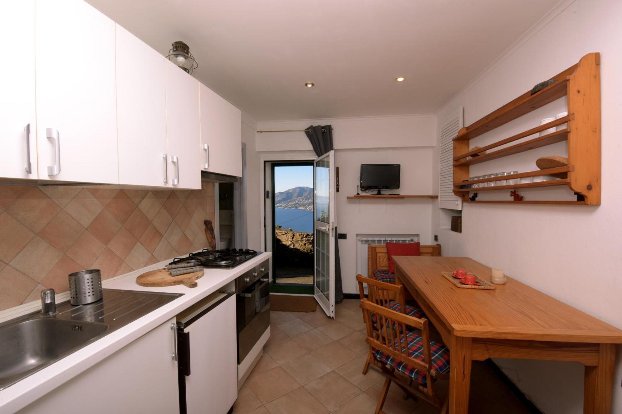 Hikers' Nest With Sea View Apartman San Rocco  Kültér fotó