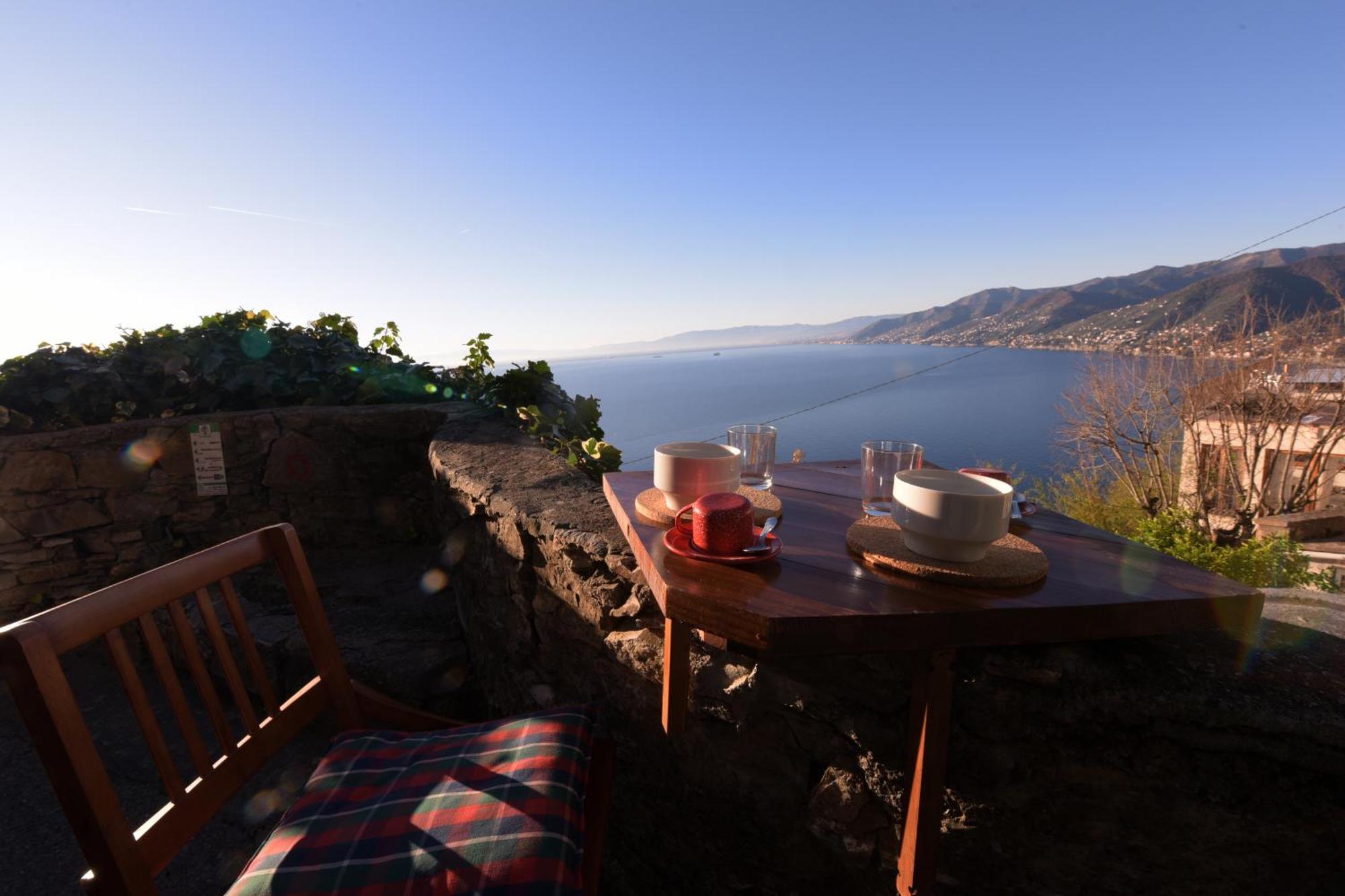 Hikers' Nest With Sea View Apartman San Rocco  Kültér fotó
